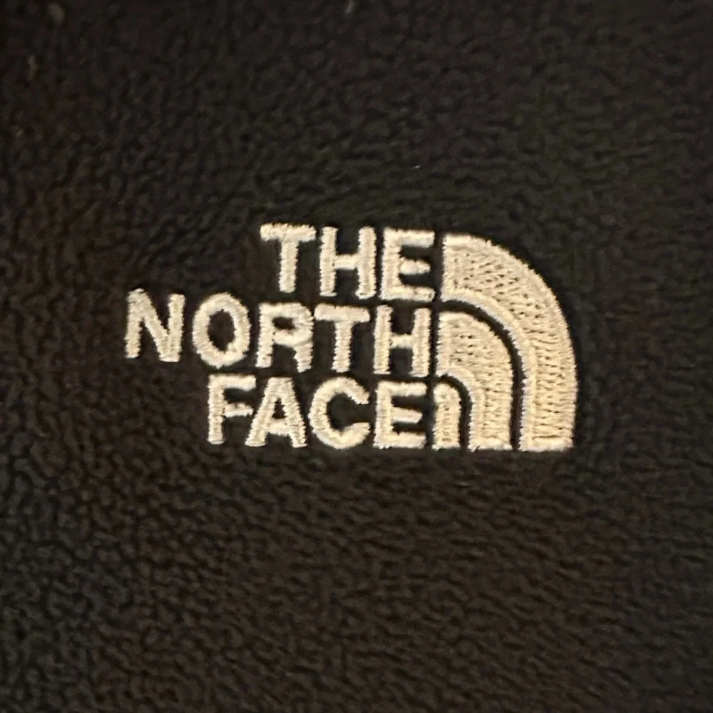 The North Face Black‎ Half-Zip Fleece